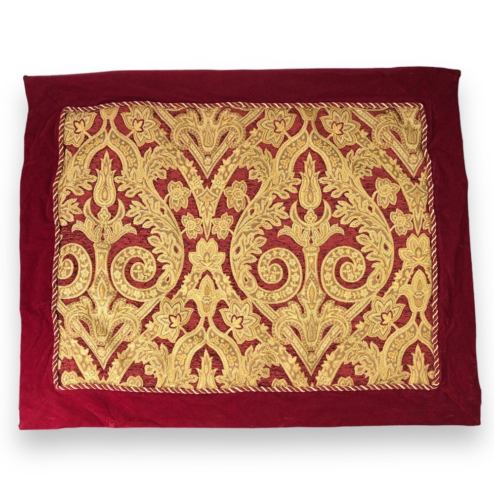 SpringMade Pillowcase Classic Victorian Colonial Style Burgundy Red Brown Decor